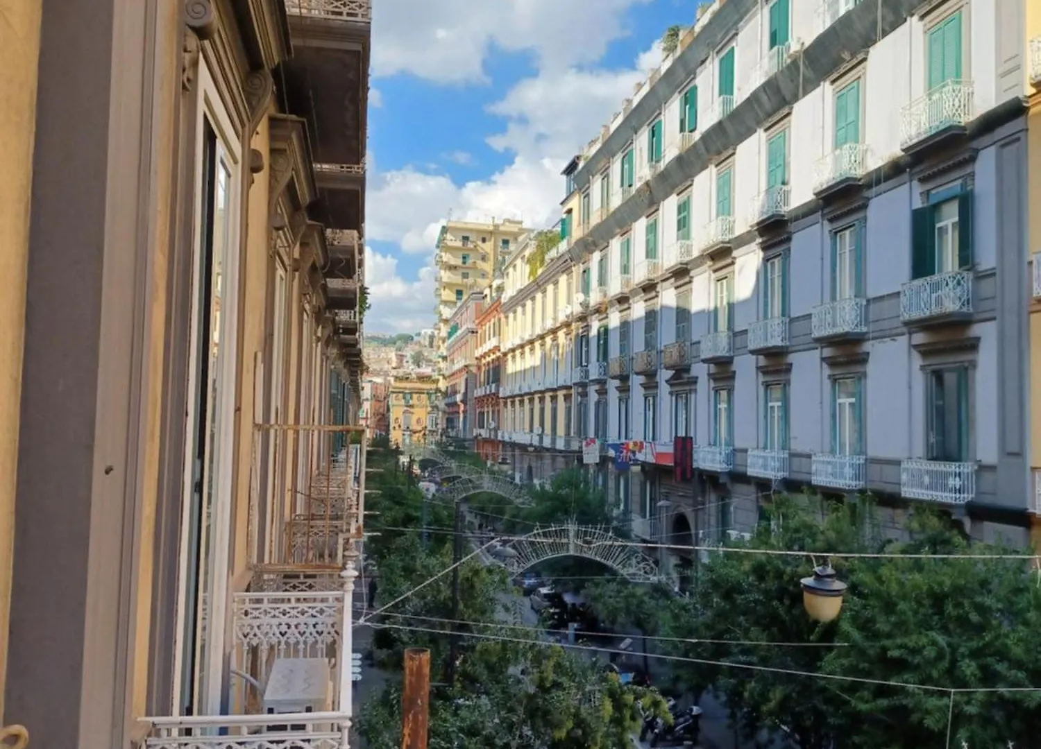 Oda ve Kahvaltı Domus Duomo B&B Napoli İtalya